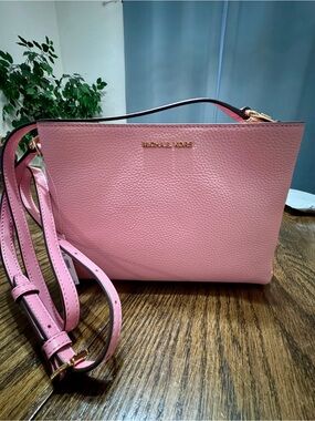 Michael Kors Pink Pebbled Leather Crossbody Pouch with Gold Hardware